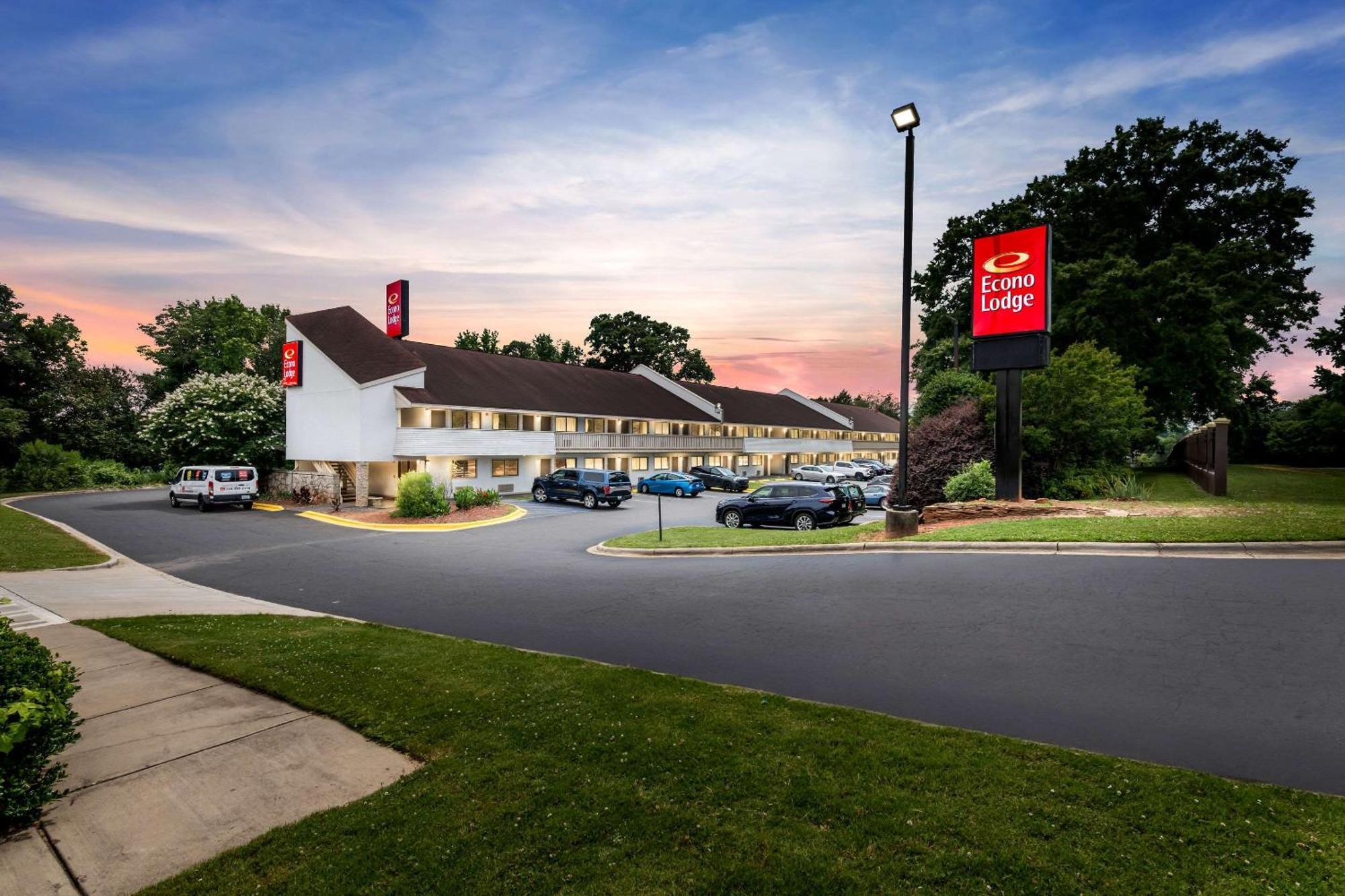 Econo Lodge Charlotte Airport Esterno foto